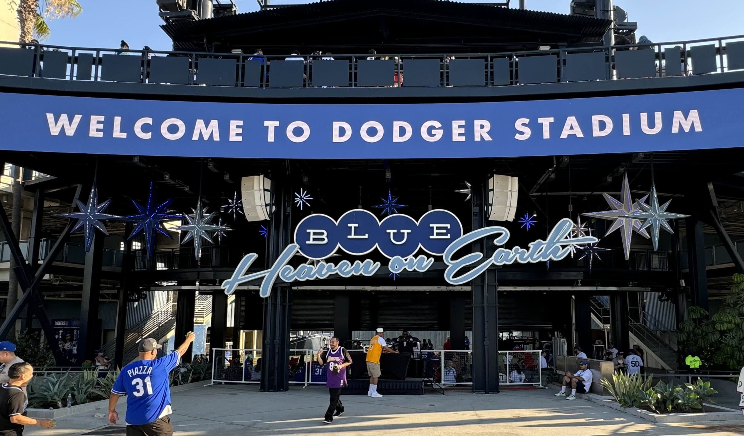 Los Angeles Dodgers Dodger Stadium Guide