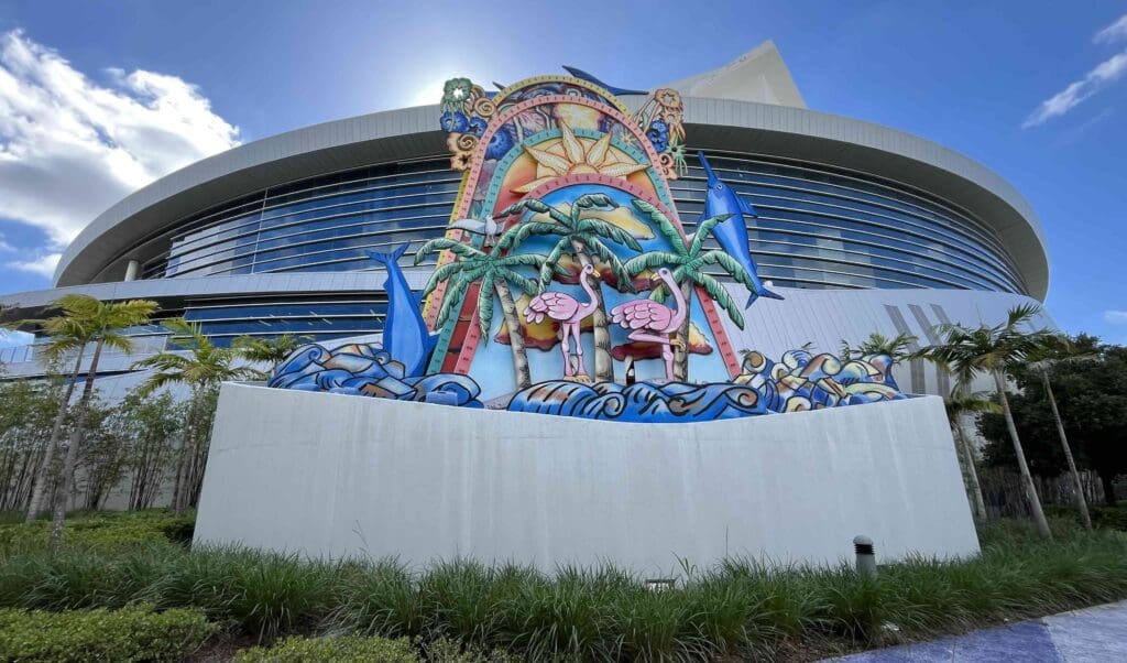 Miami Marlins loanDepot Park 