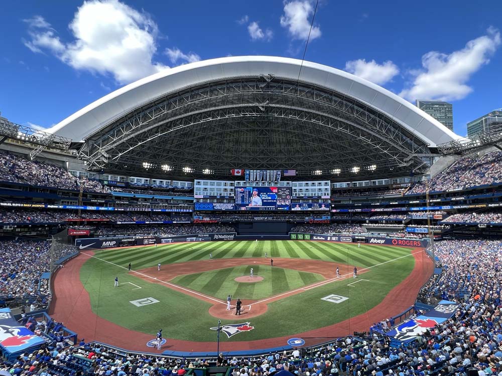 Toronto Blue Jays - Rogers Centre Guide