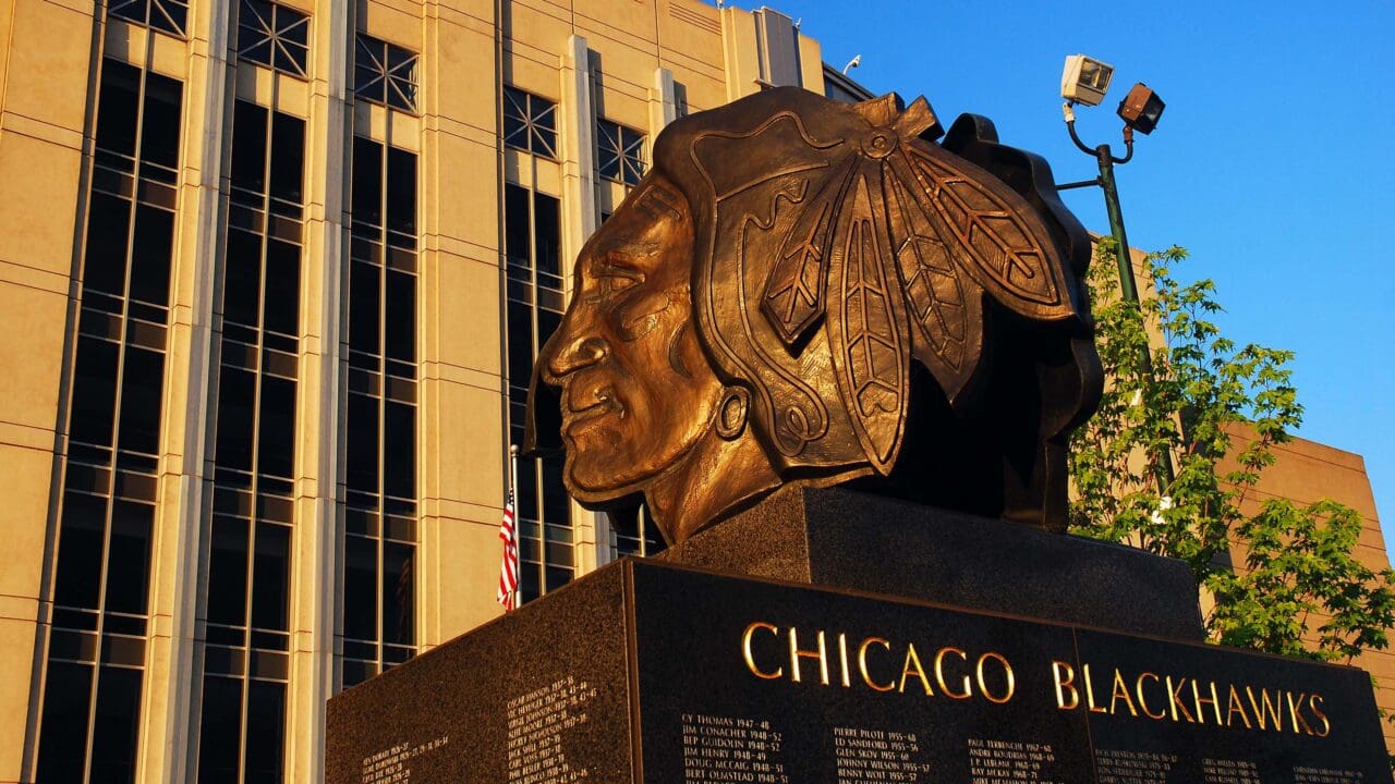 Sweet home Chicago: United Center proposes massive redevelopment