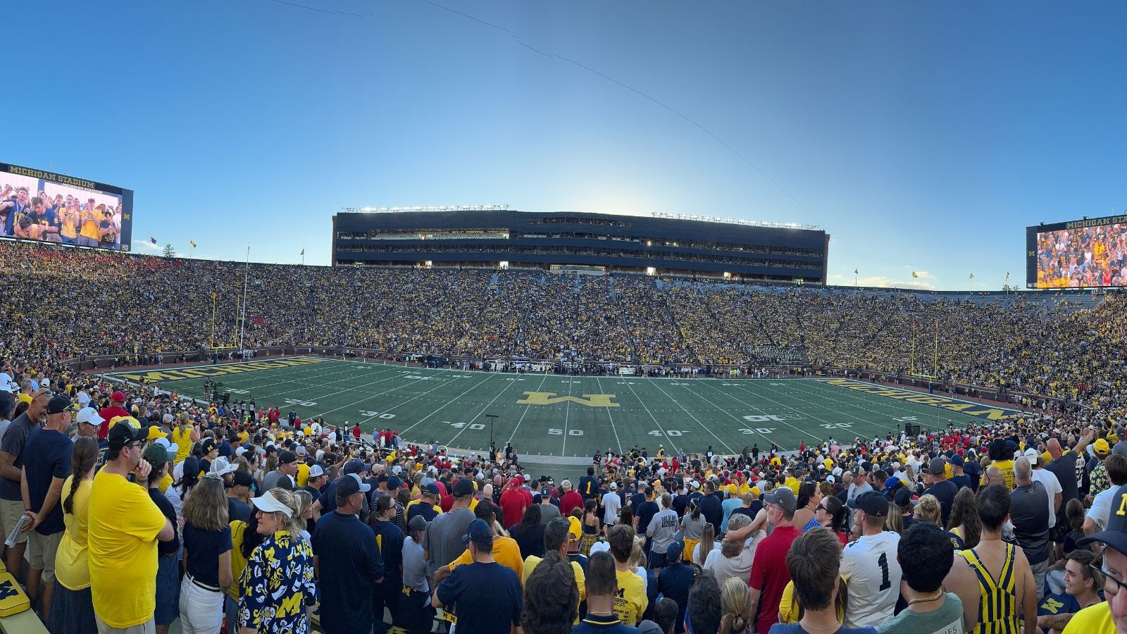 College football fans dream season